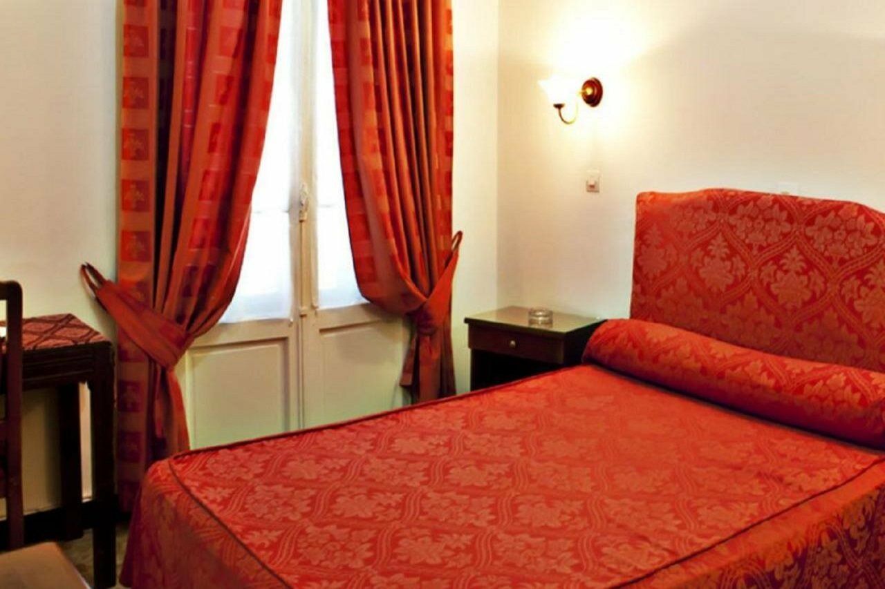 Algiers Hotel Suisse מראה חיצוני תמונה